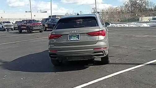 2023 Audi Q3 45 S line Premium