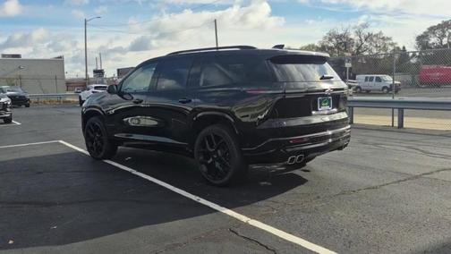 2025 Chevrolet Traverse RS