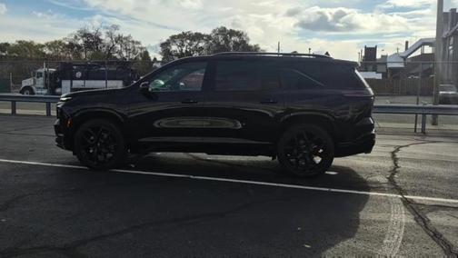 2025 Chevrolet Traverse RS