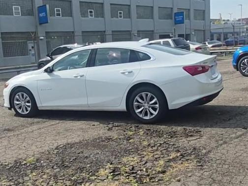 2025 Chevrolet Malibu LT