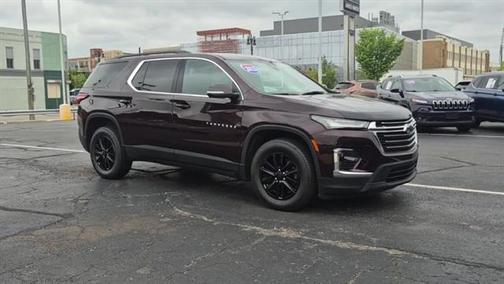 2023 Chevrolet Traverse LT Cloth