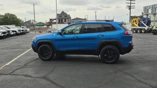 2019 Jeep Cherokee Trailhawk