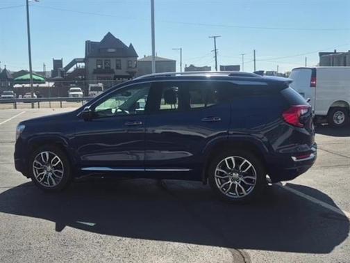 2022 GMC Terrain Denali