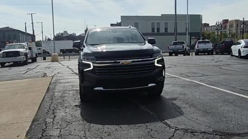 2022 Chevrolet Suburban LT