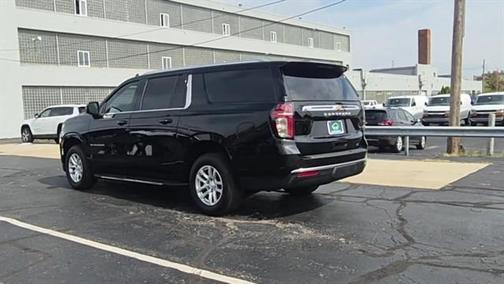 2022 Chevrolet Suburban LT