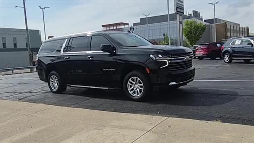 2022 Chevrolet Suburban LT
