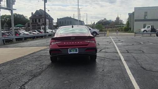 2025 Hyundai ELANTRA SEL Convenience