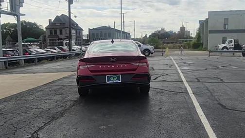 2025 Hyundai ELANTRA SEL Convenience