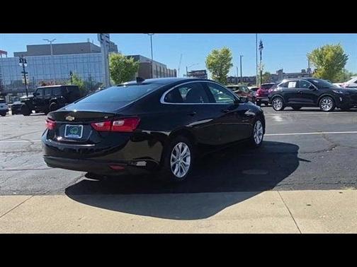 2025 Chevrolet Malibu LT