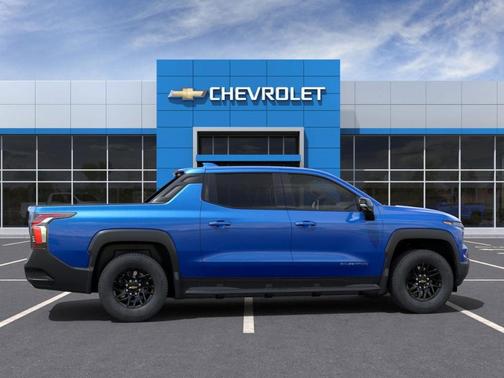 2025 Chevrolet Silverado EV LT