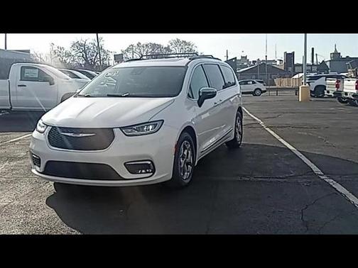 2023 Chrysler Pacifica Limited