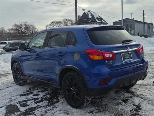 2019 Mitsubishi Outlander Sport LE