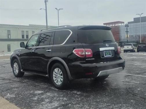 2017 Nissan Armada SV