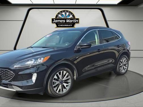 2022 Ford Escape Titanium