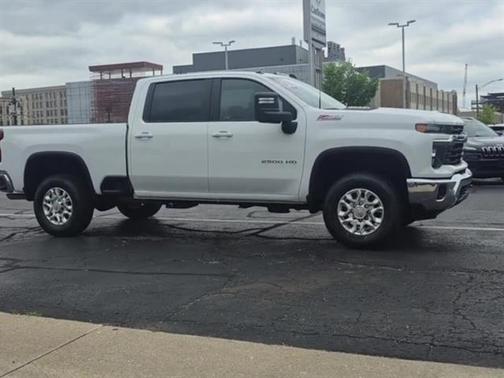 2024 Chevrolet Silverado 2500 LT