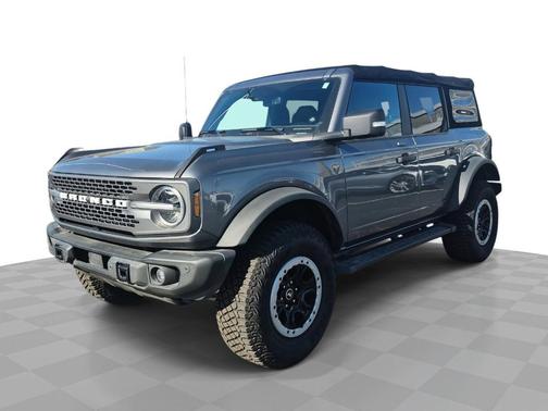 2022 Ford Bronco Badlands Advanced