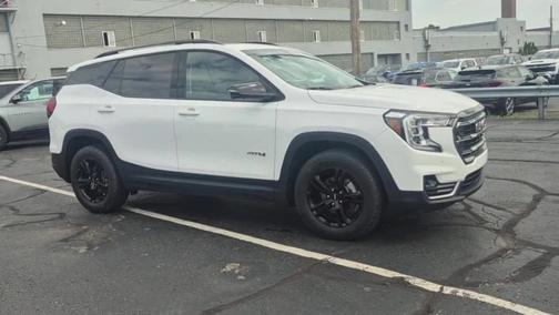 2022 GMC Terrain AT4