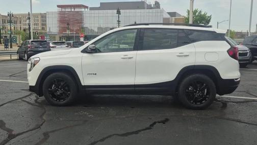 2022 GMC Terrain AT4