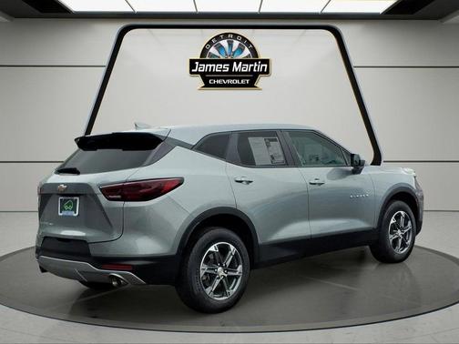 2025 Chevrolet Blazer LT
