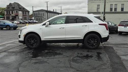 2021 Cadillac XT5 Luxury