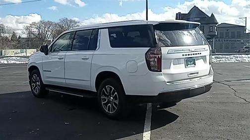 2022 Chevrolet Suburban LS