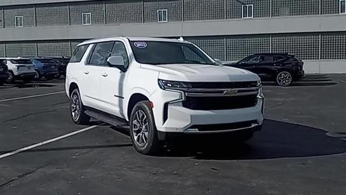 2022 Chevrolet Suburban LS
