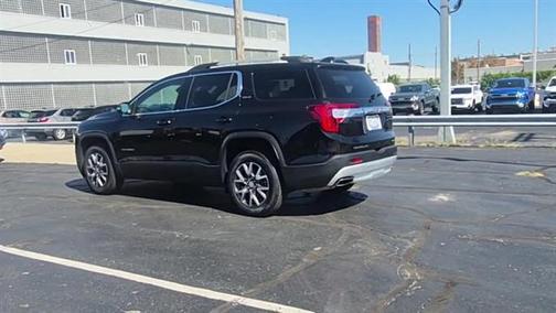 2022 GMC Acadia SLE