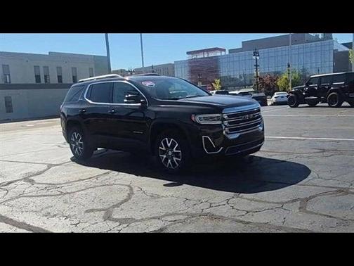 2022 GMC Acadia SLE
