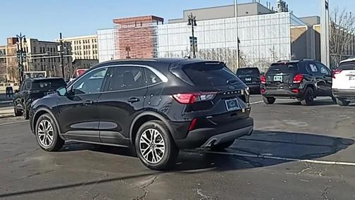 2020 Ford Escape SEL