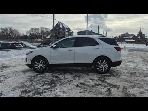 2022 Chevrolet Equinox Premier