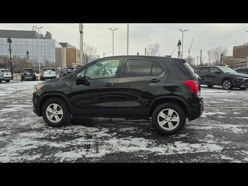 2022 Chevrolet Trax LS
