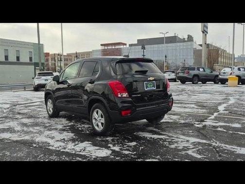 2022 Chevrolet Trax LS