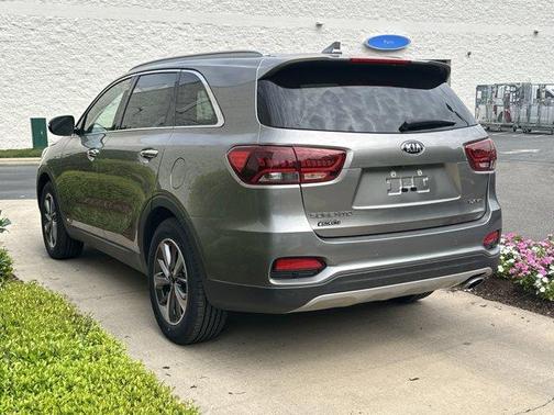 2019 Kia Sorento EX V6