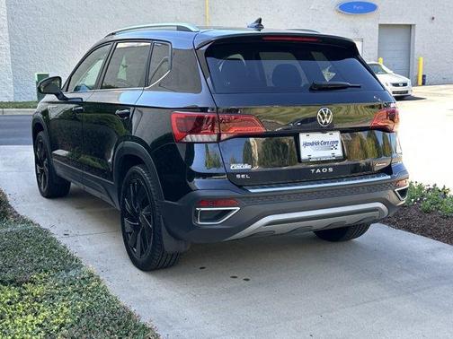 2024 Volkswagen Taos 1.5T SEL