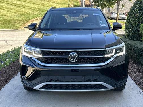 2024 Volkswagen Taos 1.5T SEL