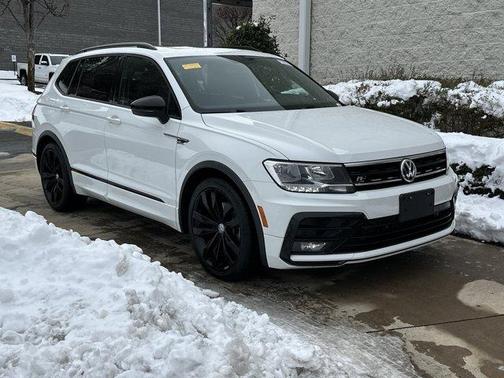 2021 Volkswagen Tiguan 2.0T SE R-Line Black