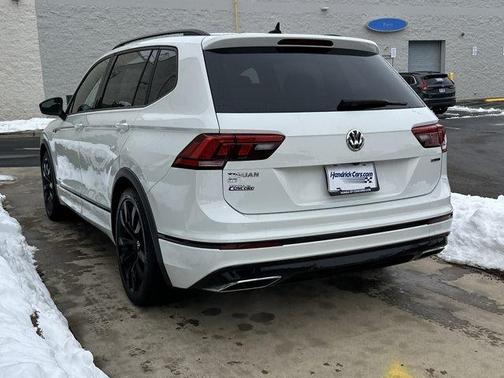 2021 Volkswagen Tiguan 2.0T SE R-Line Black