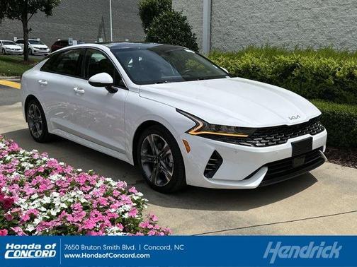 2023 Kia K5 EX
