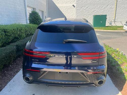 2025 Genesis GV70 2.5T