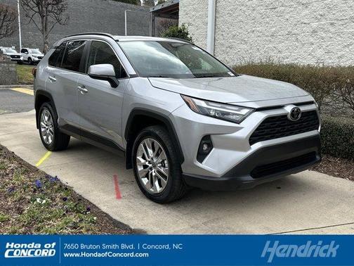 2024 Toyota RAV4 XLE Premium