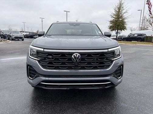 2025 Volkswagen Atlas Cross Sport 2.0T SEL Premium R-Line