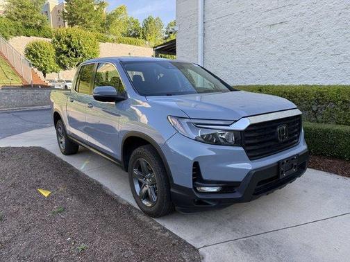 Sonic Gray Pearl 2023 Honda Ridgeline RTL