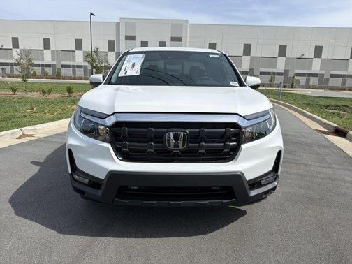 Platinum White Pearl 2026 Honda Ridgeline RTL
