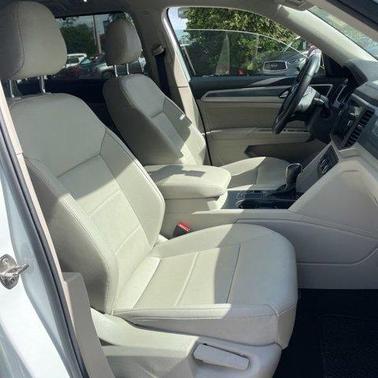 2021 Volkswagen Atlas 3.6 V6 SE w/ Technology R-Line