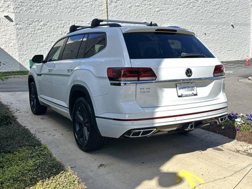 2021 Volkswagen Atlas 3.6 V6 SE w/ Technology R-Line