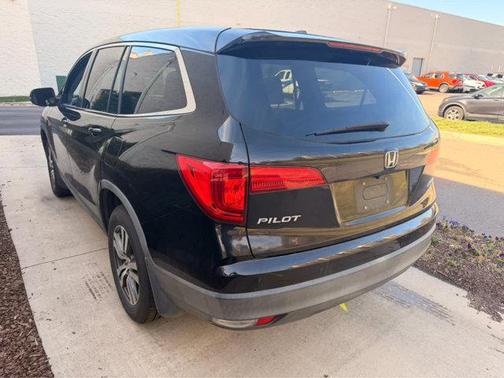2016 Honda Pilot EX-L w/ Navigation