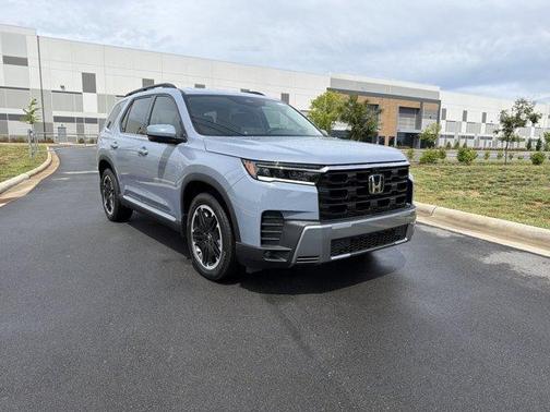 Sonic Gray Pearl 2026 Honda Pilot Touring S