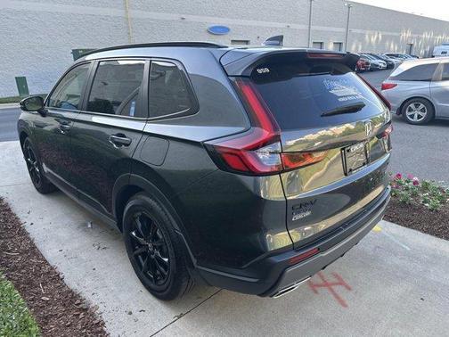 Meteorite Gray Metallic 2026 Honda CR-V Hybrid Sport