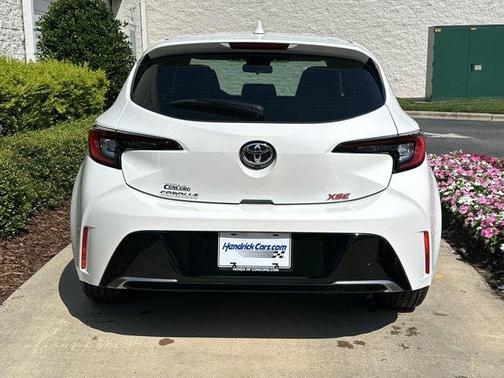 2025 Toyota Corolla Hatchback XSE