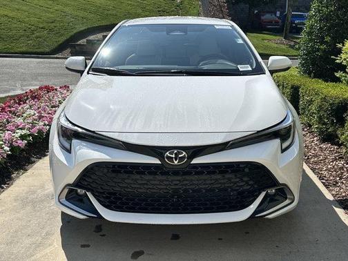2025 Toyota Corolla Hatchback XSE